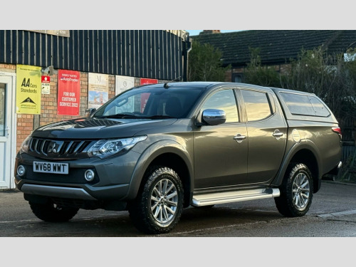 Mitsubishi L200  2.4 DI-D DC Barbarian 4WD Euro 6 4dr