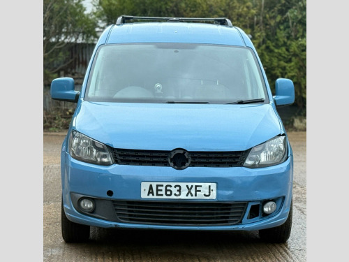 Volkswagen Caddy Maxi  1.6 TDi C20 Maxi Highline FWD 5dr 