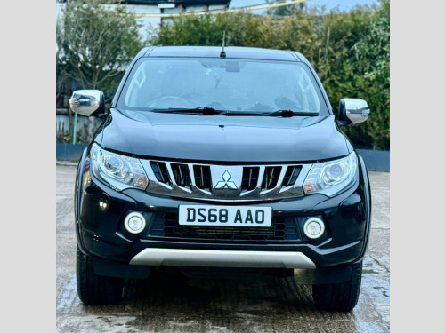 Mitsubishi L200  2.4 DI-D DC Warrior Auto 4WD Euro 6 4dr 