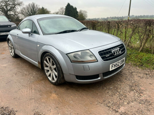 Audi TT  1.8T quattro 2dr