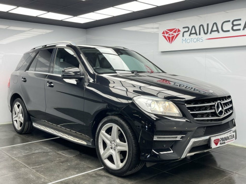 Mercedes-Benz M-Class ML250 2.1 ML250 BlueTEC AMG Sport SUV 5dr Diesel G-Troni