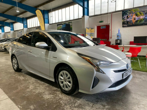 Toyota Prius  1.8 VVT-h T4 Hatchback 5dr Petrol Hybrid CVT Euro 5 (s/s) (136 ps)