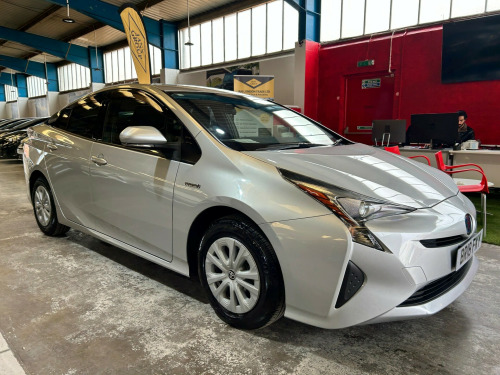 Toyota Prius  PRIUS HYBRID