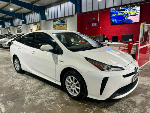 Toyota Prius  PRIUS HYBRID