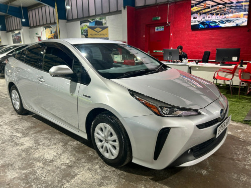 Toyota Prius  PRIUS HYBRID