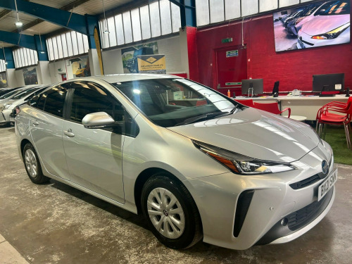 Toyota Prius  PRIUS HYBRID