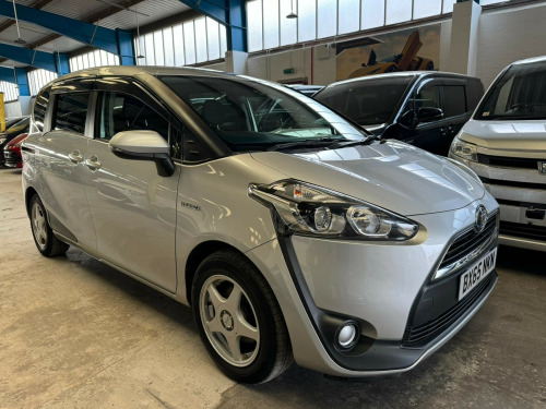 Toyota Sienta  1.5L SIENTA HYBRID PETROL