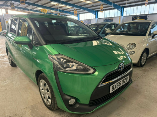 Toyota Sienta  1.5L SIENTA HYBRID PETROL