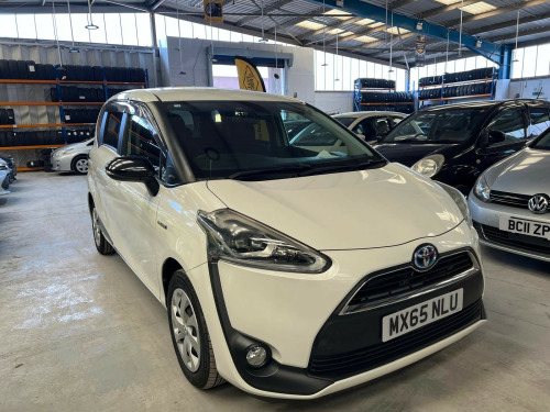 Toyota Sienta  1.5L TOYOTA SIEANTA HYBRID PETROL