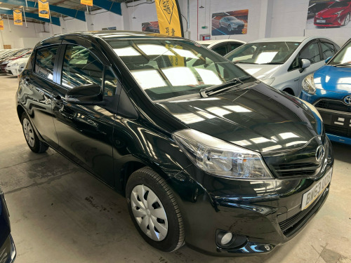 Toyota VITZ  1L VITZ YARIS  PETROL