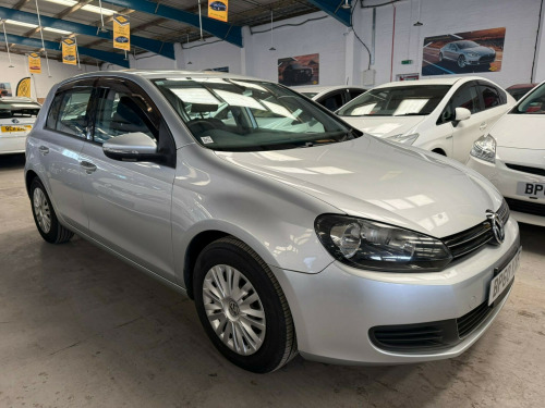 Volkswagen Golf  1.2L VOLKSWAGEN GOLF  PETROL