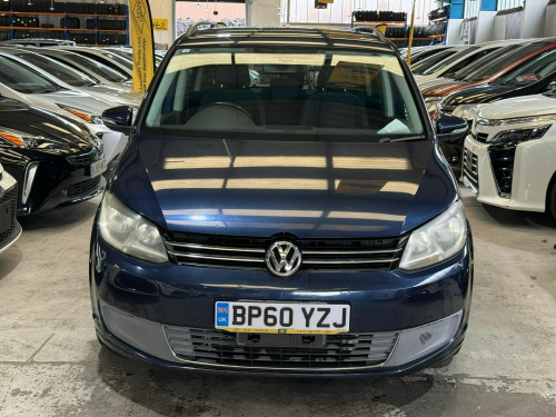 Volkswagen Touran  1,380 CC VOLKS W GOLF TOURAN TSI