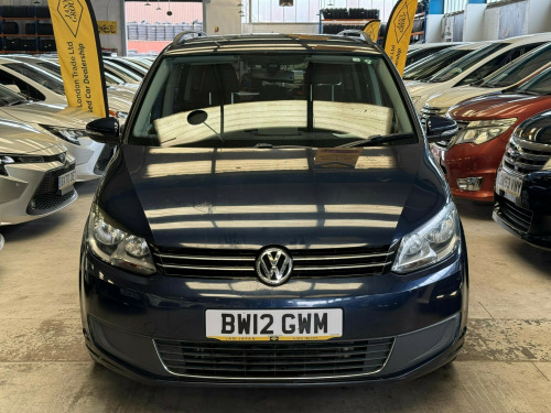 Volkswagen Touran  1,380 CC VOLKS W GOLF TOURAN TSI