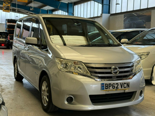 Nissan Serena  1,990 CC NISSAN SERENA