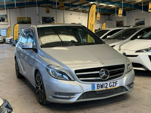 Mercedes-Benz B-Class  1,590 CC MERCEDES B CLASS