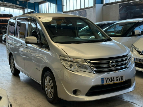 Nissan Serena  1,990 CC NISSAN SERENA