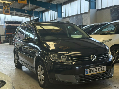 Volkswagen Touran  1,380 CC VOLKS W GOLF TOURAN TSI