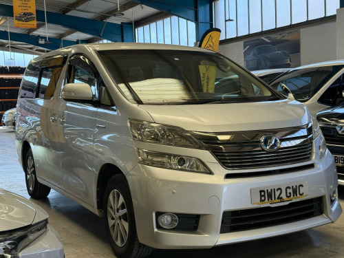 Toyota Velfire  2,360 CC TOYOTA VELFIRE HYBRID