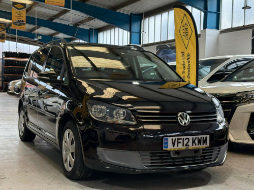 Volkswagen Touran   1,380 CC VOLKS W GOLF TOURAN TSI 