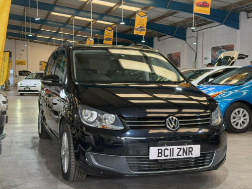 Volkswagen Touran  1,380 CC VOLKS W GOLF TOURAN TSI