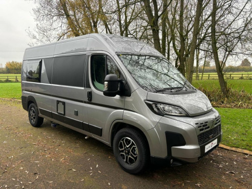 Auto-Trail EXPEDITION 66  (Automatic)