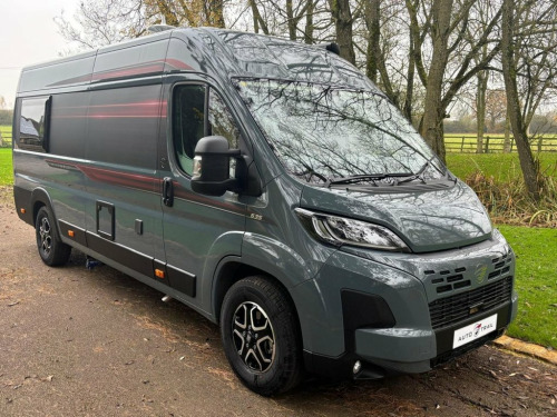 Auto-Trail V LINE 635 SE  8 Speed Automatic 