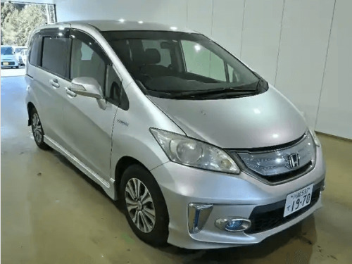 Honda Freed  1.5L HYBRID  - COMPACT FAMILY CAR  - FREE 24MONTHS WARRANTY.