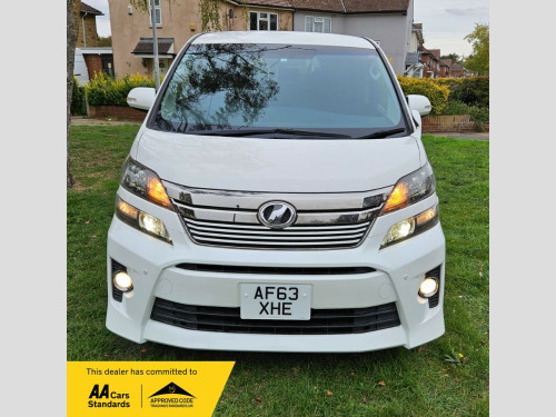 Toyota Vellfire  GOLDEN EYES 2-2.4L PETROL-ULEZ/CAZ PASS-FREE 18/24MONTHS GOLD WARRANTY & 12