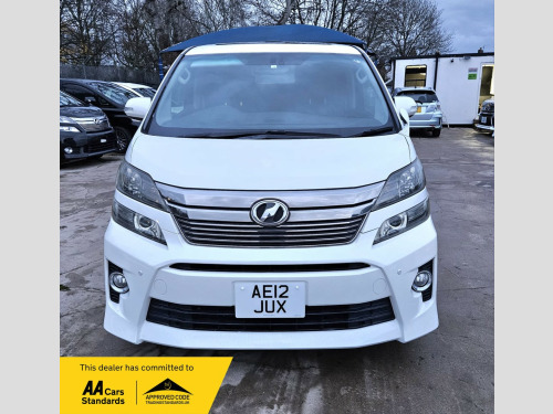 Toyota Vellfire  2.4L PETROL -G EDITION- DUAL SUNROOF(HOT & COOL BOX ) UPGRADED CAR-ULEZ/CAZ 