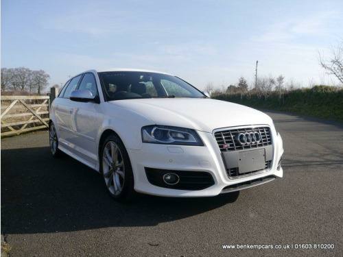 Audi S3  2.0 TFSI Sportback S Tronic quattro Euro 6 (s/s) 5dr