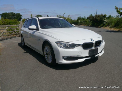BMW 3 Series  2.0 320d Luxury Touring Auto Euro 5 (s/s) 5dr