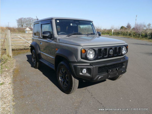 Suzuki Jimny 1.5 SZ5