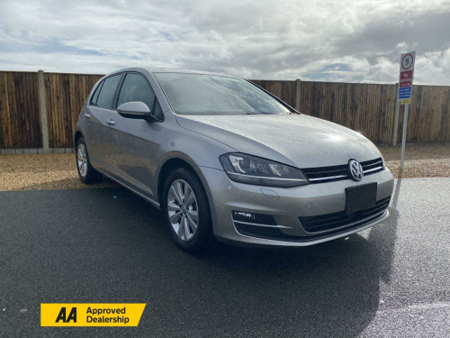 Volkswagen Golf  1.2 TSI BlueMotion Tech S DSG Euro 5 (s/s) 5dr