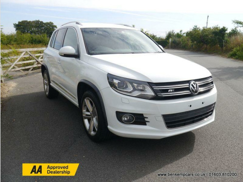 Volkswagen Tiguan  2.0 TSI R-Line SUV 5dr Petrol DSG 4WD Euro 5 (210 ps) 