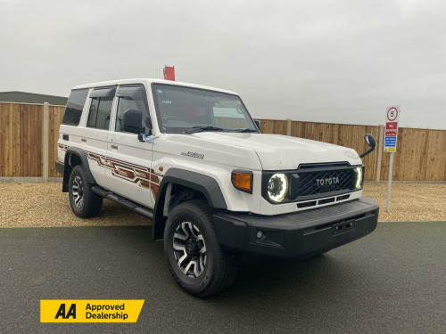 Toyota Land Cruiser  76 Series GDJ76 2.8 Auto Turbo Diesel 