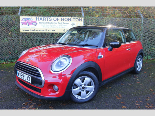 MINI Hatchback  1.5 Cooper Classic II 3dr