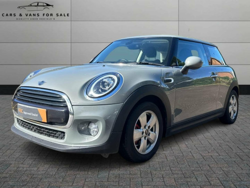 MINI Hatch  1.5 Cooper Classic Euro 6 (s/s) 3dr