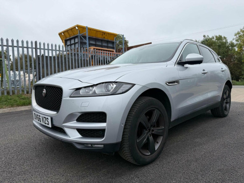 Jaguar F-PACE  2.0 D180 Portfolio Auto AWD Euro 6 (s/s) 5dr