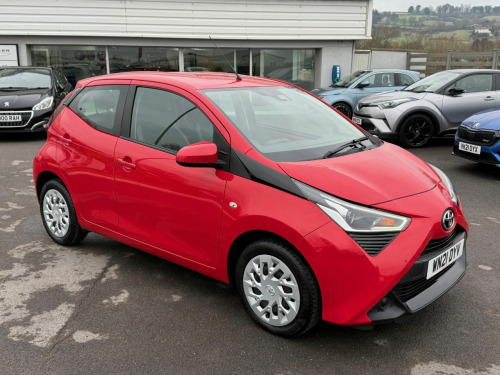 Toyota AYGO  X-Play Tss Vvt-I Cvt