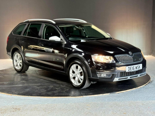 Skoda Octavia  2.0 TDI Scout 4WD Euro 6 (s/s) 5dr