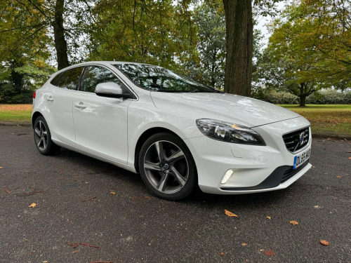 Volvo V40  2.0 T2 R-Design Euro 6 (s/s) 5dr