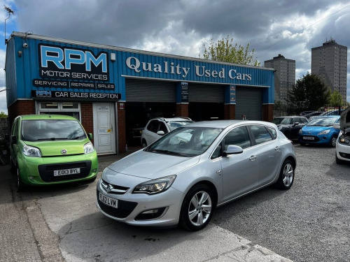 Vauxhall Astra  1.4i 16V SRi 5dr