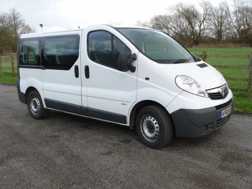 Vauxhall Vivaro  VIVARO COMBI SWB