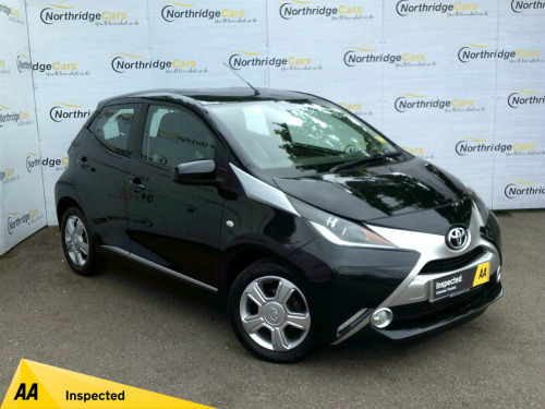 Toyota AYGO  1.0 VVT-i X-Clusiv 5dr Full Service History