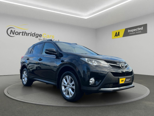 Toyota RAV4  2.0 D-4D Invincible 5dr 2WD Full Service History