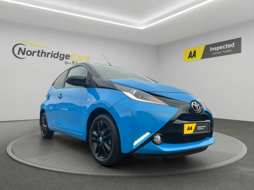 Toyota AYGO  1.0 VVT-i X-Cite 2 5dr x-shift Full Toyota Service History