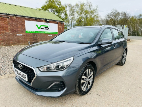 Hyundai i30  1.6 CRDi SE Nav Tourer 5dr Diesel Manual Euro 6 (s