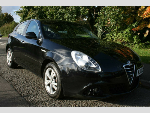 Alfa Romeo Giulietta  1.6 JTDM-2 Lusso Euro 5 (s/s) 5dr