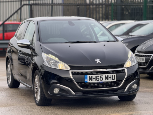 Peugeot 208  1.2 PureTech Allure Hatchback 5dr Petrol Manual Euro 6 (82 ps)