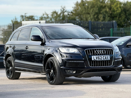 Audi Q7  3.0 TDI V6 S line Plus SUV 5dr Diesel Tiptronic quattro Euro 5 (s/s) (204 p